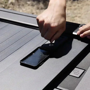 Toyota Tundra (5.5ft Bed) MR Retractable PRO Tonneau Cover