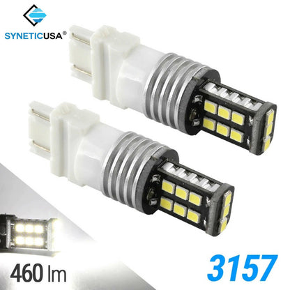 Two LED bulbs with 'Synetic USA' branding on a white background