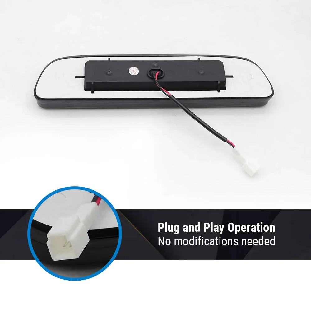 Electrical component with wiring on a white background, featuring text about plug and play operation.