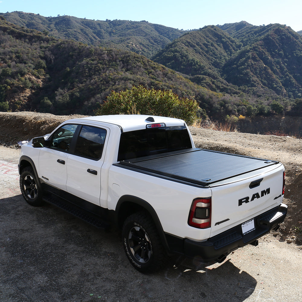 Ram 1500 RAMBOX 5.7ft Bed MB Retractable Hard Tonneau Cover