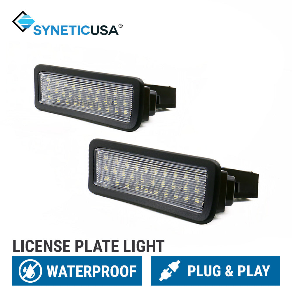 Two black SyneticUSA license plate lights shown on a white background with product text and feature badges below.
